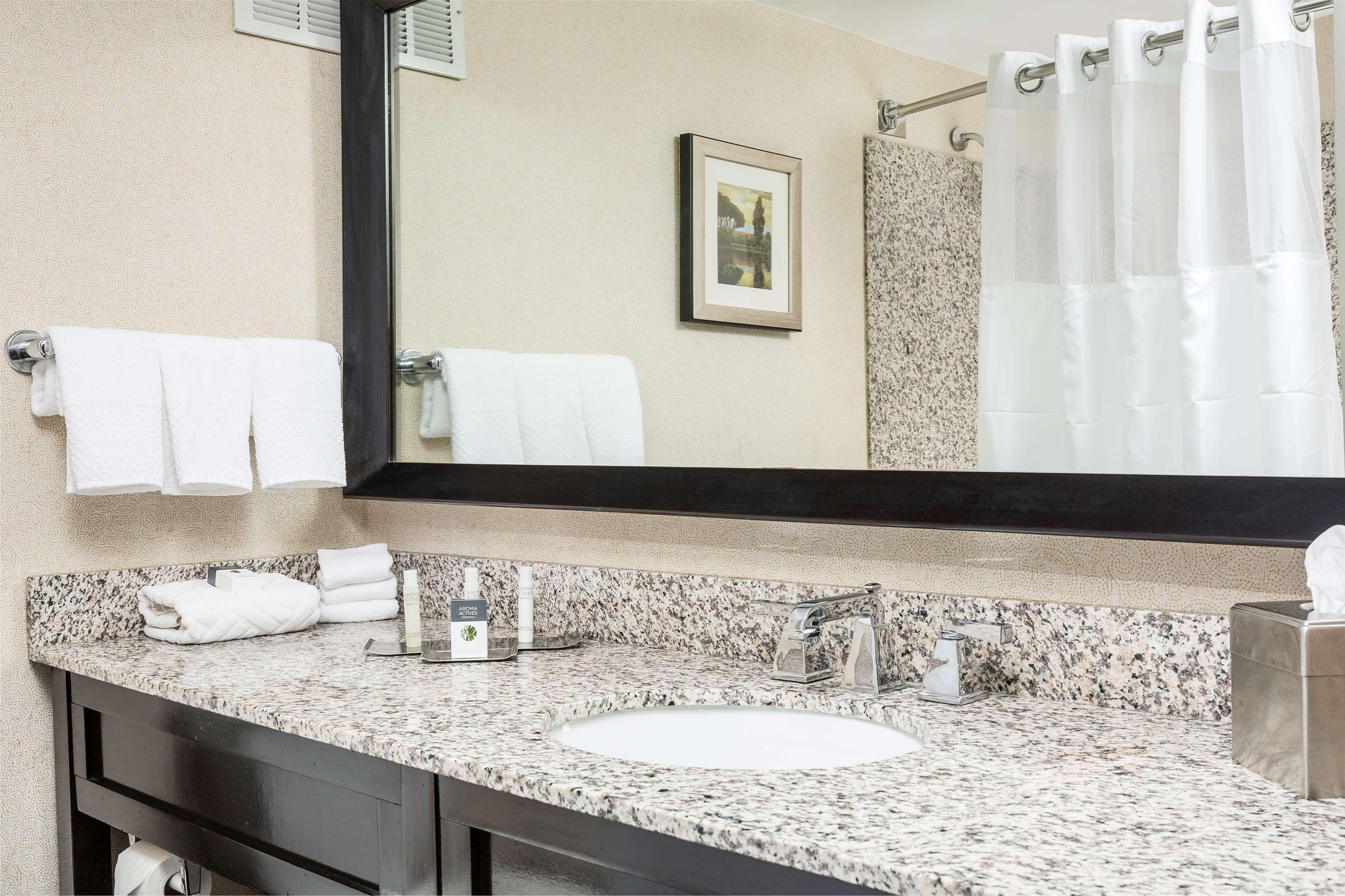 Doubletree By Hilton Hotel Wilmington Luaran gambar